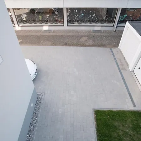 Neusaniertes 3familienhaus Am Bahnhof Wyhlen 7min Von Basel Ch