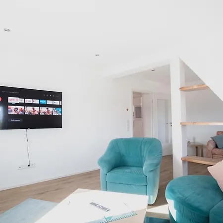 Neusaniertes 3familienhaus Am Bahnhof Wyhlen 7min Von Basel Ch Appartement Grenzach-Wyhlen