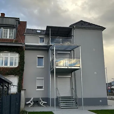 Neusaniertes 3familienhaus Am Bahnhof Wyhlen 7min Von Basel Ch Appartement *