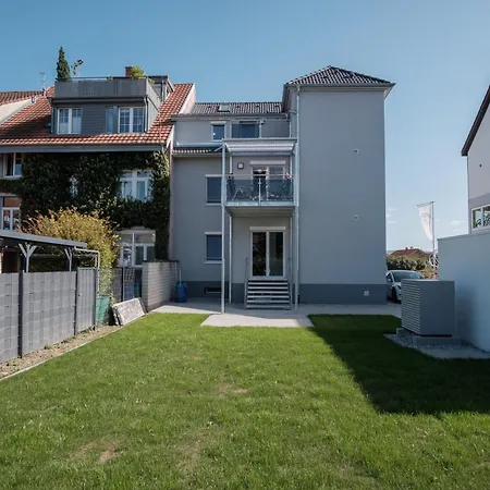 Apartamento Neusaniertes 3familienhaus Am Bahnhof Wyhlen 7min Von Basel Ch *