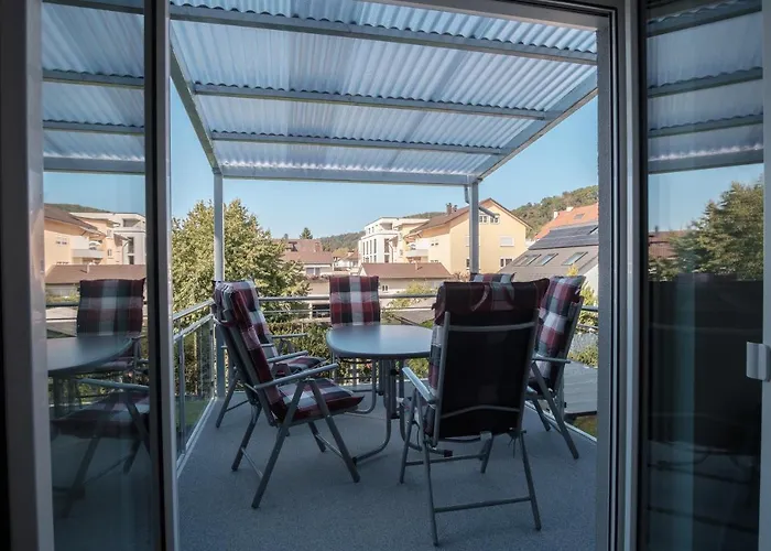 Neusaniertes 3familienhaus Am Bahnhof Wyhlen 7min Von Basel Ch 公寓 格伦扎克·威伦