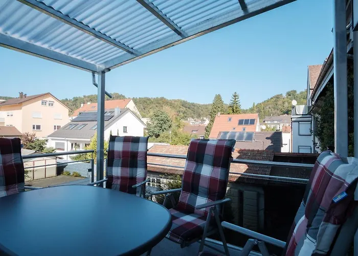 Neusaniertes 3familienhaus Am Bahnhof Wyhlen 7min Von Basel Ch *